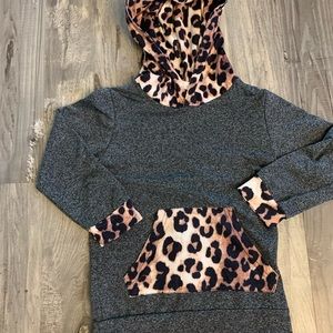 Girls Leopard outfit